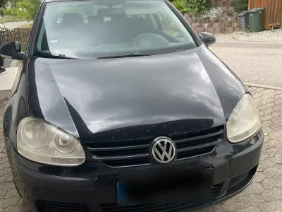 Gebraucht VW Golf V 75 PS (55 kW) 2005 Schwarz Kleinwagen