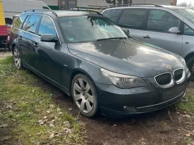 Gebraucht BMW 523 190 PS (139 kW) 2007 Andere farben Kombi