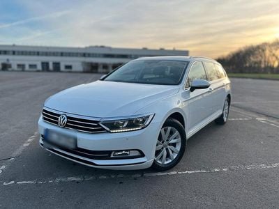 Gebraucht VW Passat 2018 Weiß Kombi