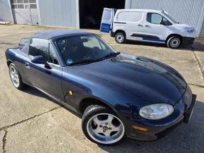 Gebraucht Mazda MX5 110 PS (80 kW) 1998 Blau Cabrio