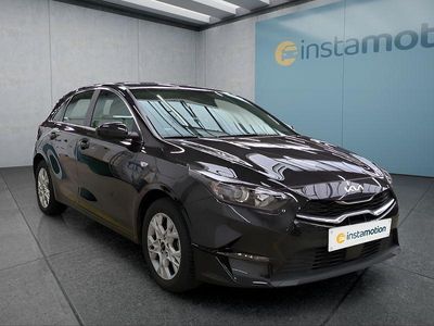 Second-hand Kia Ceed 140 CP (102 kW) 2025 Negru Hatchback