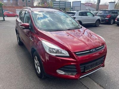 Gebraucht Ford Kuga SYNC Edition 150 PS (110 kW) 2015 Rot SUV