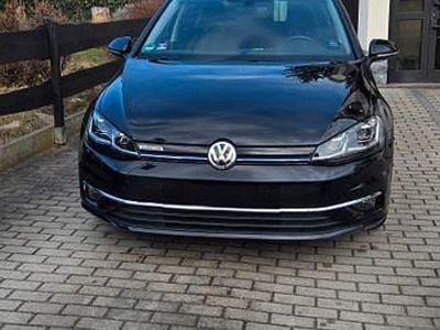 Gebraucht VW Golf VII Highline 131 PS (96 kW) 2019 Schwarz Limousine