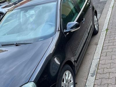 Gebraucht VW Golf V 75 PS (55 kW) 2004 Silber Kleinwagen