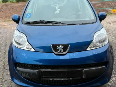 Gebraucht Peugeot 107 68 PS (50 kW) 2006 Blau Kleinwagen