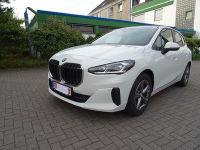 BMW 216
