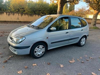 Renault Scénic