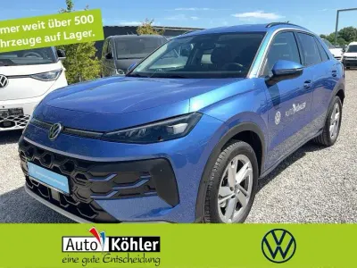 Gebraucht VW T-Roc Life 150 PS (110 kW) 2026 Celestial blue SUV