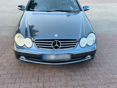 Gebraucht Mercedes CLK240 170 PS (125 kW) 2002 Blau Coupé