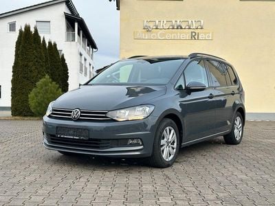 Gebraucht VW Touran Comfortline 150 PS (110 kW) 2021 Delfingrau metallic Van / Kleinbus
