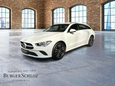 Gebraucht Mercedes CLA200 150 PS (110 kW) 2023 Weiß Coupé