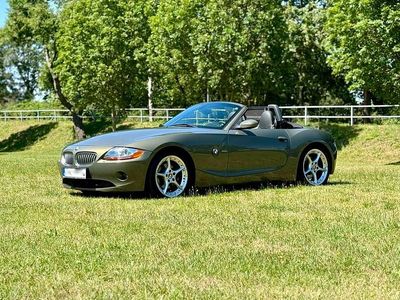 Gebraucht BMW Z4 Performance 231 PS (169 kW) 2004 Messing metallic Cabrio