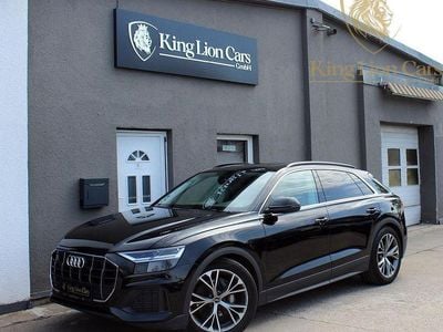 Second-hand Audi Q8 S-Line 286 CP (210 kW) 2023 Negru SUV
