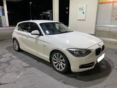 gebraucht BMW 118 d Sportline TEMP/SHZ/KLIMA TÜV NEU