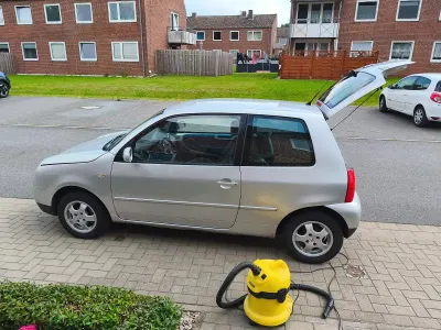 Gebraucht VW Lupo 60 PS (44 kW) 2001 Silber Kleinwagen