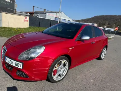 Brugt Alfa Romeo Giulietta Turismo 105 HK (77 kW) 2012 Hatchback