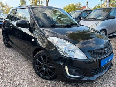 Second-hand Suzuki Swift Club 94 CP (69 kW) 2015 Negru Hatchback