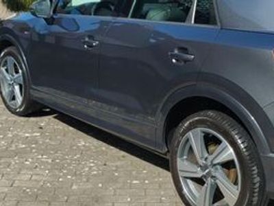 gebraucht Audi Q2 2.0 TFSI S tronic quattroS line