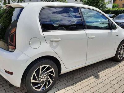 VW up!