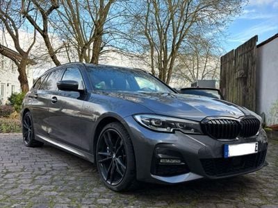 BMW 330e