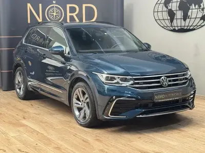 Gebraucht VW Tiguan R-line 150 PS (110 kW) 2023 Nightshade blue metalli (metallic) SUV
