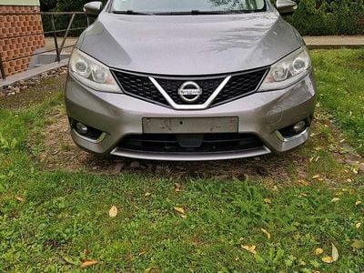 Grau Gebraucht 2016 Nissan Pulsar N-Connecta Limousine | 6.100 € (Fairer Preis)