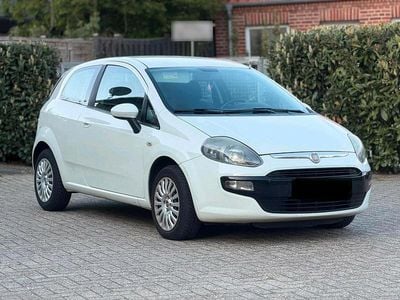 Usata Fiat Punto 70 CV (51 kW) 2011 Utilitaria