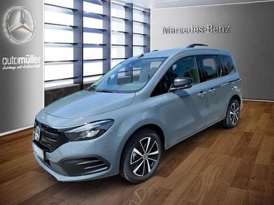 Gebraucht Mercedes EQT200 Progressive 89 kW (122 PS) 2023 Magnetitgrau Van / Kleinbus