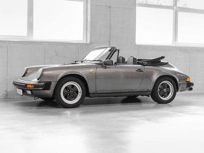 Usata Porsche 911 204 CV (150 kW) 1983 Grigio Cabrio
