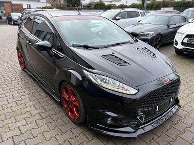 Gebraucht Ford Fiesta ST 182 PS (133 kW) 2016 Schwarz Kleinwagen
