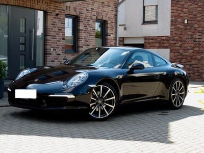 Porsche 911 Carrera