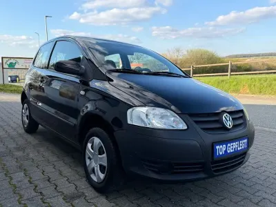 Używany VW Fox Basis 75 KM (55 kW) 2006 Czarny Hatchback
