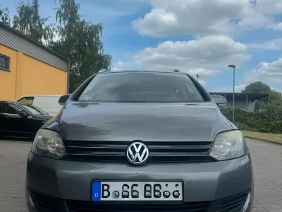 Gebraucht VW Golf VI 105 PS (77 kW) 2010 Grau Kleinwagen