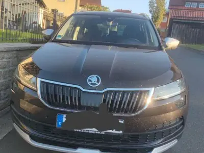 Używany Skoda Karoq Scout 4x4 190 KM (139 kW) 2019 Brązowy SUV