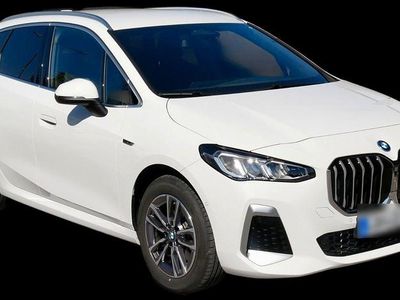 Gebraucht BMW 225 M Sport 245 PS (180 kW) 2022 Weiß Van / Kleinbus