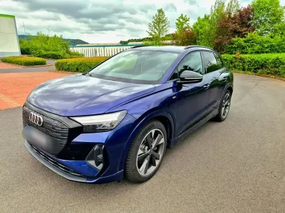 Gebraucht Audi Q4 e-tron S-Line 125 kW (170 PS) 2022 Blau SUV