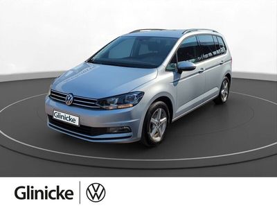 Silber Gebraucht 2016 VW Touran Comfortline Van / Kleinbus | 20.880 € (Etwas zu teuer)