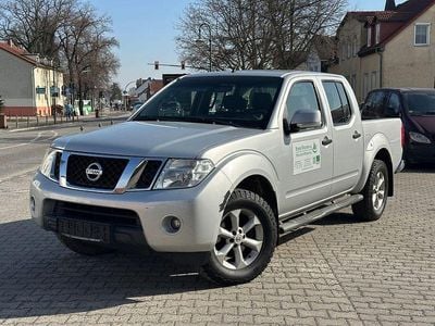 Gebraucht Nissan Navara SE 190 PS (139 kW) 2012 Silber Pickup