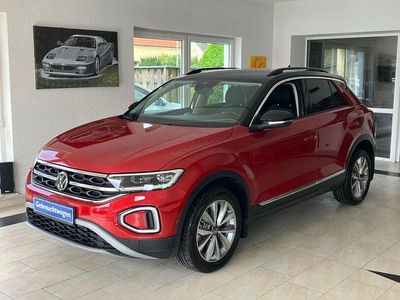 Gebraucht VW T-Roc Style 150 PS (110 kW) 2023 Kings red SUV