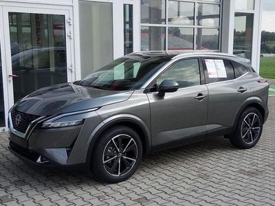 Gebraucht Nissan Qashqai Tekna 158 PS (116 kW) 2024 Grau SUV