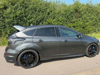 Gebraucht Ford Focus RS 350 PS (257 kW) 2017 Grau Limousine