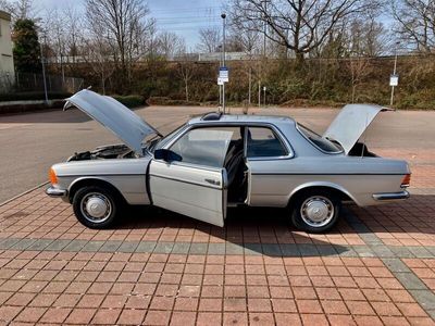 gebraucht Mercedes 280 W123