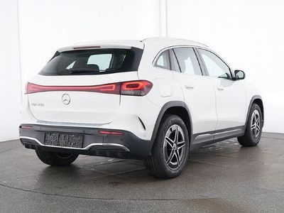 Mercedes EQA250