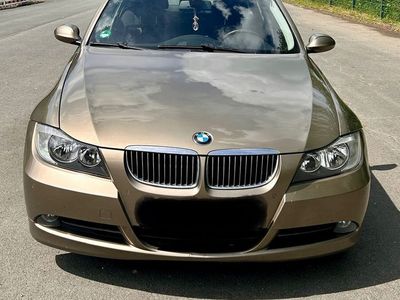 BMW 325