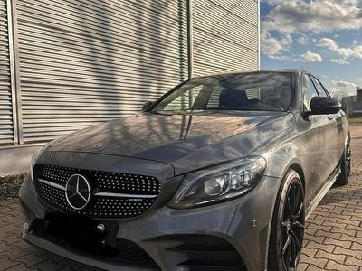 Gebraucht Mercedes C300 258 PS (189 kW) 2019 Grau Limousine