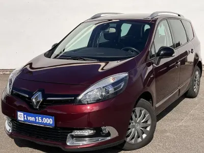 Usado Renault Scenic E-Tech Bose Edition 132 CV (97 kW) 2015 Other Monovolumen