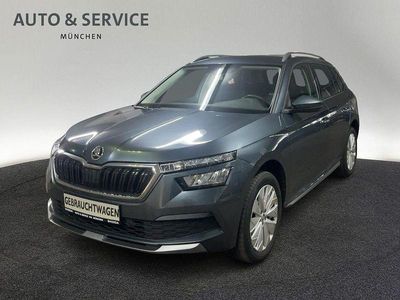 Grau Gebraucht 2021 Skoda Kamiq Style SUV | 19.360 € (Fairer Preis)