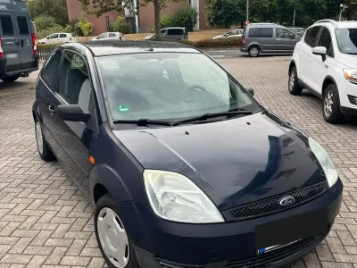Gebraucht Ford Fiesta 60 PS (44 kW) 2004 Kleinwagen