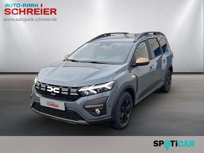 Gebraucht Dacia Jogger Extreme 110 PS (80 kW) 2025 Grau Van / Kleinbus
