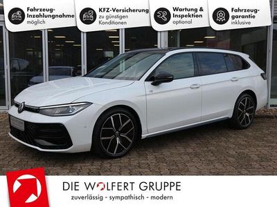 Second-hand VW Passat R-line 150 CP (110 kW) 2024 Alb Break